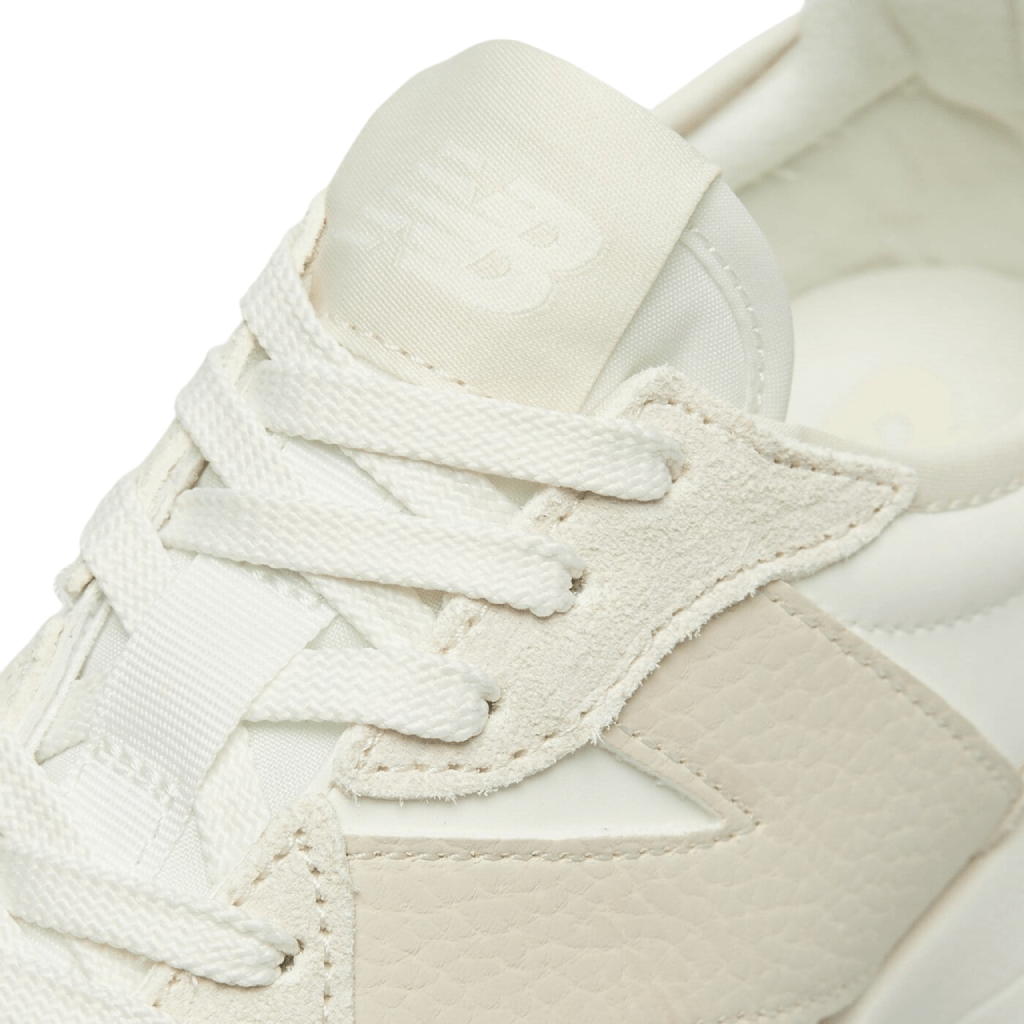 New Balance 327 Women Trainers New Balance