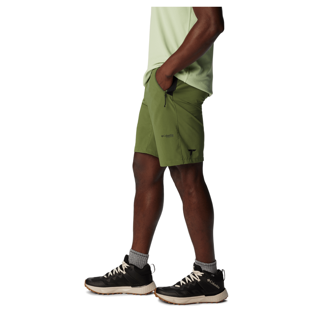 Columbia Triple Canyon II 10" Short MenAlive & Dirty 