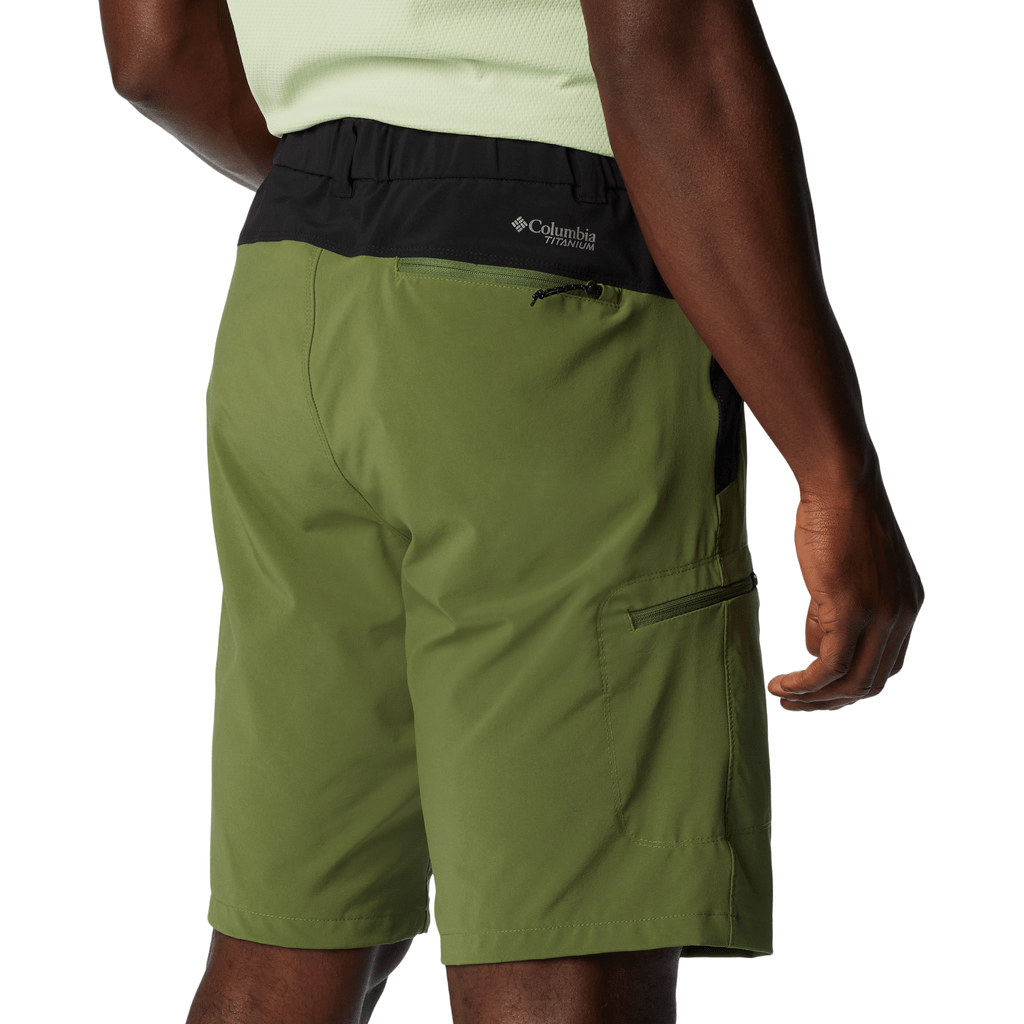 Columbia Triple Canyon II 10" Short MenAlive & Dirty 