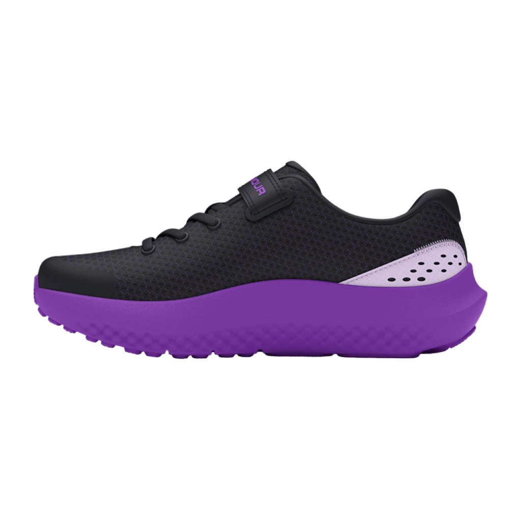 Under Armour Surge 4 AC ChildrenAlive & Dirty 