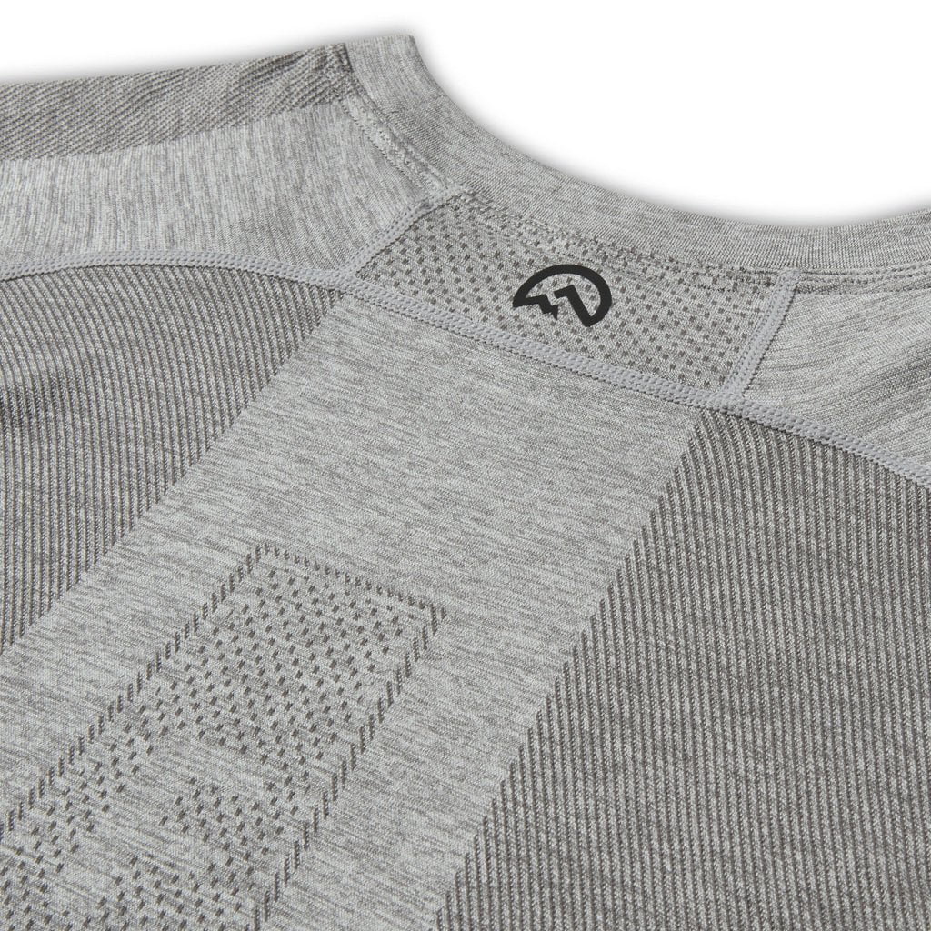 Flux Contour Seamless T-Shirt Men